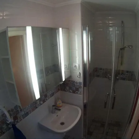 Anna Apartment